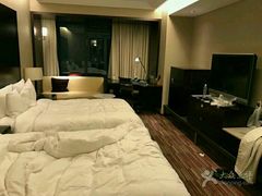 -上海龙之梦万丽酒店