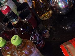 -温莎KTV(珠江路店)