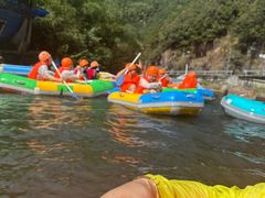 -安吉龙王山峡谷漂流