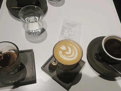 -UNI UNI(环亚凯瑟琳店)