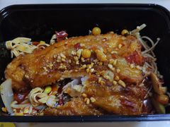 -鲲少爷烤鱼饭.螺蛳粉·清真(爱琴海店)
