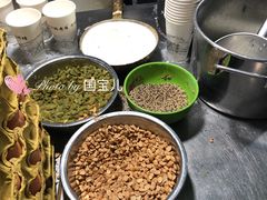 -清真老马家国华牛奶鸡蛋醪糟(正宁路店)