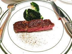 -Wolfgang’s Steakhouse 沃夫冈牛排馆(上海白玉兰广场店)