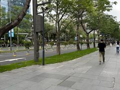 -长富金茂大厦