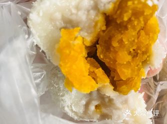 「新白马批发市场」有个小巷子走进去大概20米左右就能