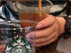 -星巴克臻选(南京金茂览秀城店)