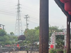 -头上红煨盐鸡·非遗院子餐厅