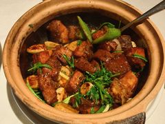 -八府香鸭·啫啫煲(华山路店)