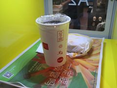 -麦当劳(静安寺店)