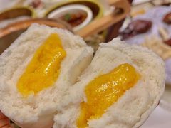 蛋黄流沙包-火齐潮汕砂锅粥(五道口店)
