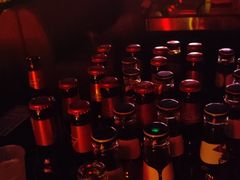 -Mx.cocktail bar