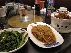 -小菜园新徽菜(南京秦淮龙蟠汇店)