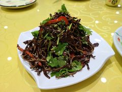 -凯盛食府(右玉小吃街店)