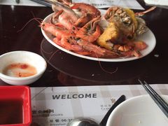 -荣誉国际酒店-云顶旋转餐厅