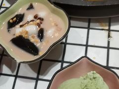 -董眼镜火锅(洪崖洞总店)