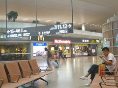 -麦当劳(禄口机场T2航站楼)