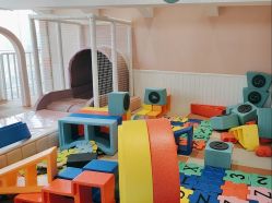 -奈尔宝·儿童乐园·亲子餐厅(华采天地店)