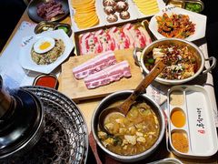 -秋香家韩式炭火烤肉(磐石路店)