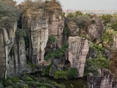 -广州莲花山旅游区