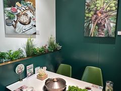 -烹然四季椰子鸡火锅(姚家园万象汇店)