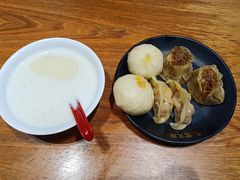 -青石桥老瓦房肥肠粉总店(青石桥总店)