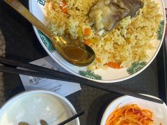 -大食代美食广场(上海中心店)