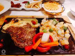 牛排-豪客来牛排(中央花苑店)