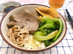 -乌文新澄海卤鹅店