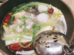 -呷哺呷哺(新世界百货望京店)