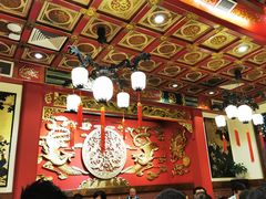 -梅龙镇酒家(南京西路总店)