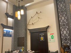 大堂-仁虎老火锅(黄泥磅店)