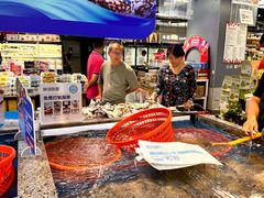 -盒马鲜生(红莲店)