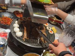 -草家酱蟹炭火烤肉店(珲春南路一店)