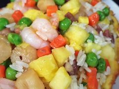 -上海龙吴水胜海发市场