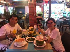 -Pakwan Restaurant & Bar