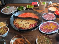 -萍姐火锅·公路夜市(武汉首店)