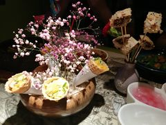 甜筒牛油果沙拉-桂满陇天书(南京德基旗舰店)