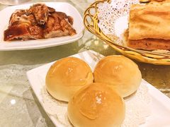 叉烧焗餐包-阿锋鲍鱼酒家美食汇(华安店)
