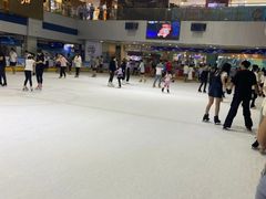 -正佳冰河湾真冰滑冰场