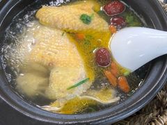 -七的湖·晚芳亭·阳澄湖农家菜·大闸蟹(莲花岛店)