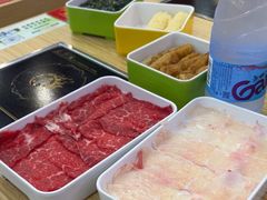 -杨老板·海鲜集市火锅·鲜切牛肉(中防万宝店)