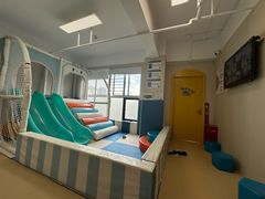 -爱乐梵国际儿童教育中心(古美店)