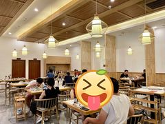 大堂-鸿喜牛·潮汕鲜牛肉火锅(海浪湾店)