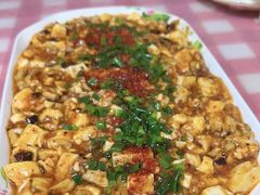 -洪霞餐馆