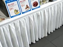 店内环境-北京之星奔驰4S店(亦庄店)