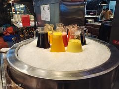 -佰烧海鲜烤肉火锅自助(世茂国际广场店)