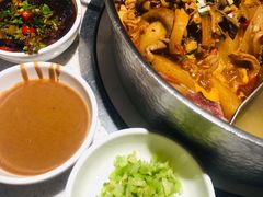 -左庭右院鲜牛肉火锅(环球港店)