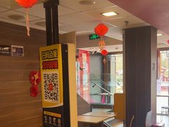 -麦当劳(丽江玉河广场店)