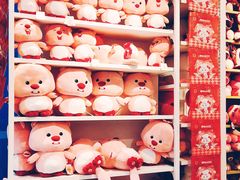 -名创优品(万达广场河东店)