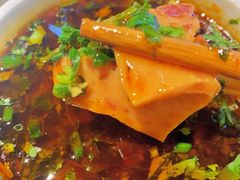 -百口川老火锅(西科大新区店)